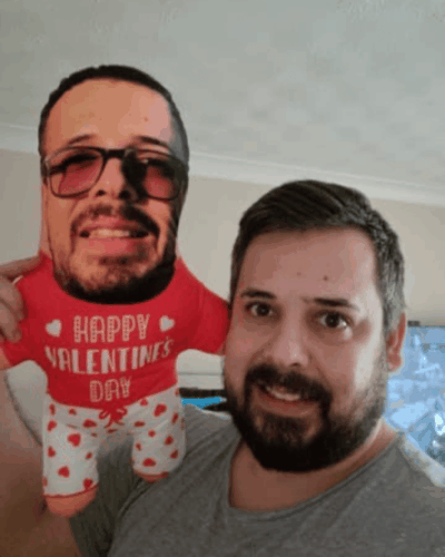 Click to view full screen Μίνι Εγώ – Προσωποποιημένο Μαξιλάρι με Πρόσωπο photo review